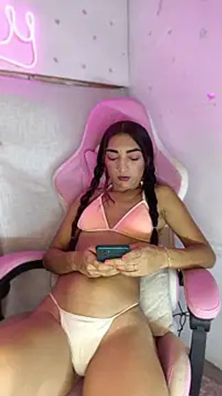 luna_traviesha