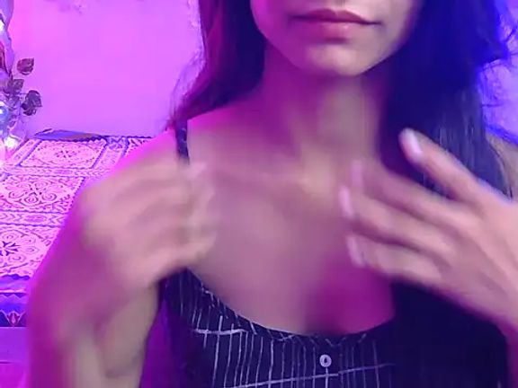 Yours-Zoya