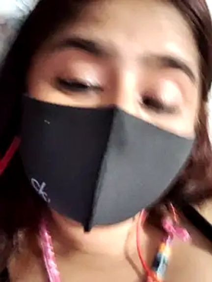 Nisha_Cute1