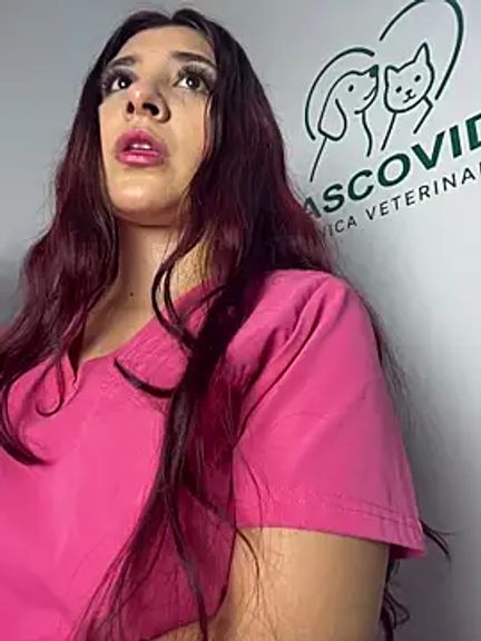 Nahomy_benet