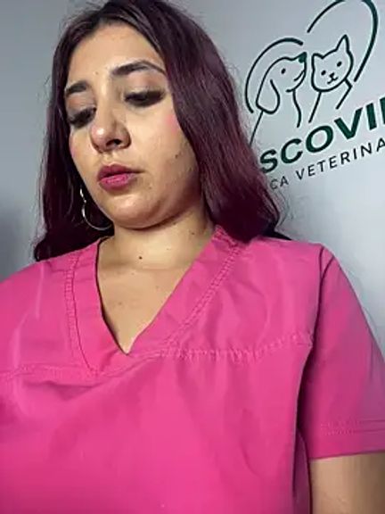Nahomy_benet