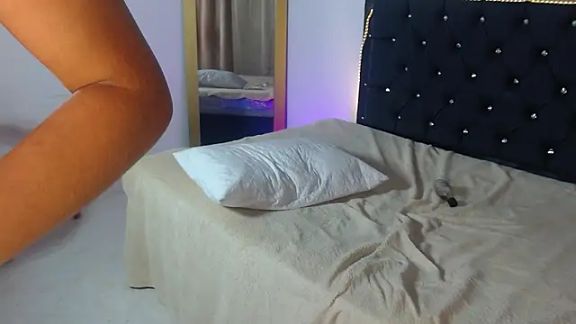 Ari_stone