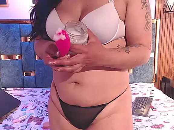 _CAROLINE45