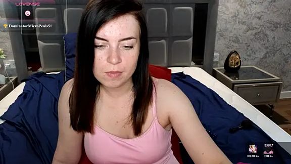 Victoriaa_Mills