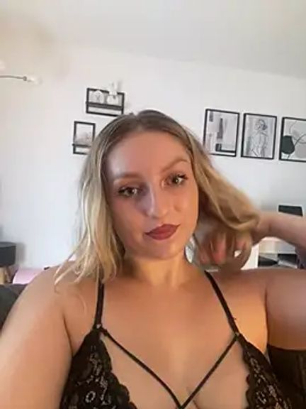 KiraBloom66
