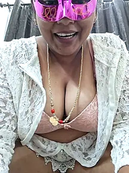 Hot_Sreeja_Tamil