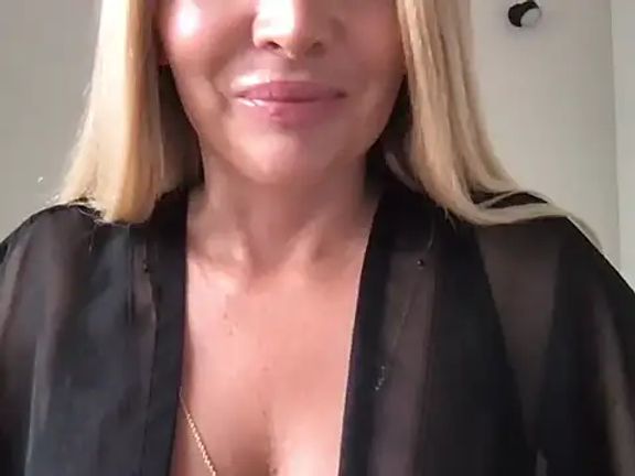 Chloeblond