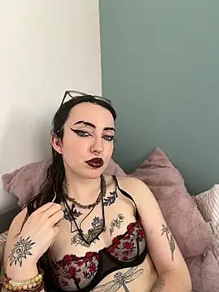 Ellie_Whitfield
