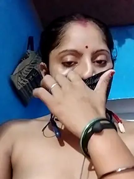 Hot_shivi34