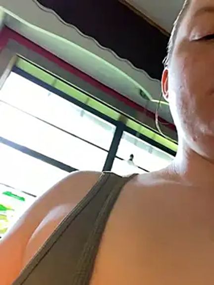 Strawberrykisses96