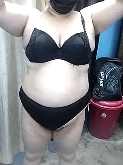 nehaa_khann