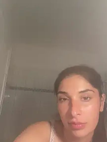 Laura_nx