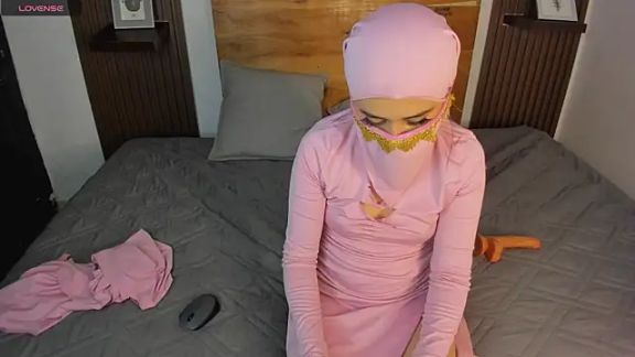 Safiya__