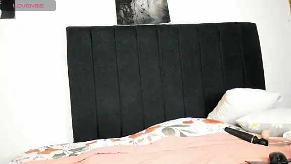 Eve_Colleen