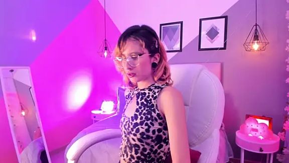 Alice__Moon__