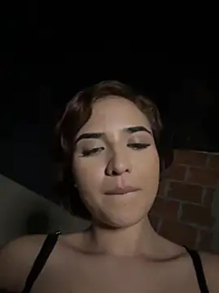 LadyScarlett_