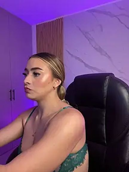 kyliejoness
