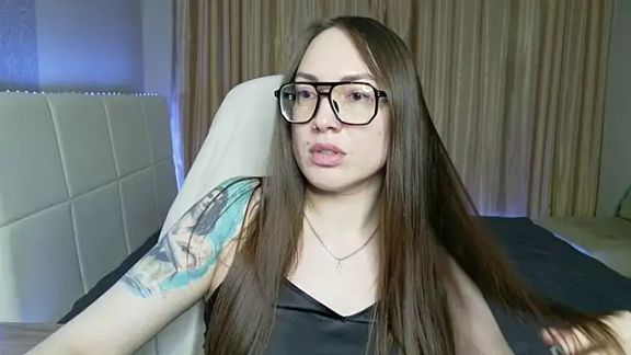 CarolineGlow_