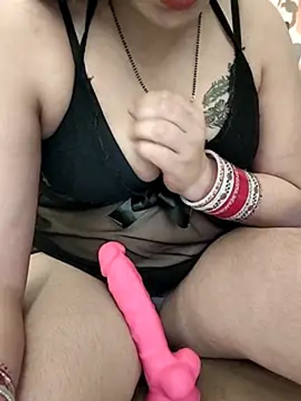 Hot_pooja2