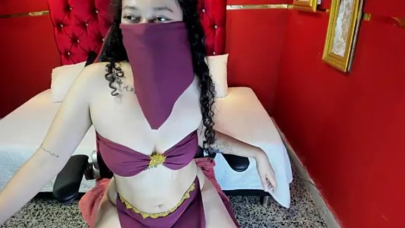ArianaLaurent_