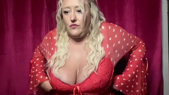 MissNaughtyBlonde
