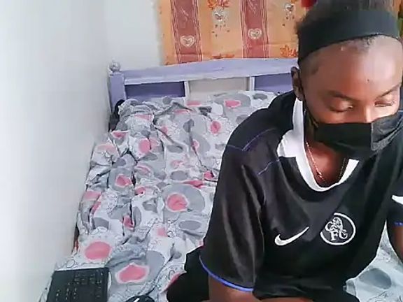 Prettyvickie002