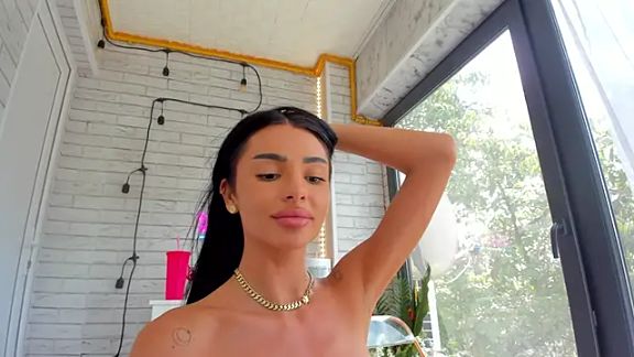 Britney_Charm_