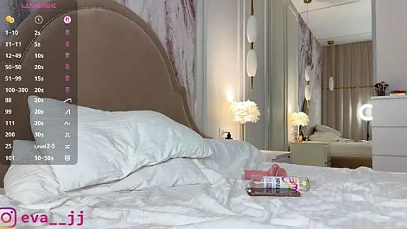 Eva_JJ