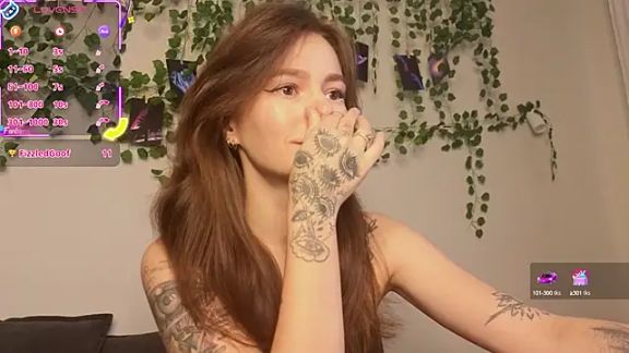 girl_with_snaketatto0