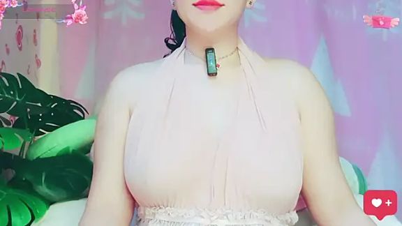 LinhCatSquirts
