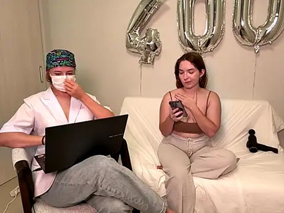 Nura_n_Sarah