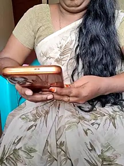 Tamil_roja69