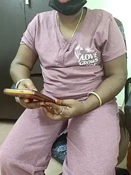 Tamil_roja69
