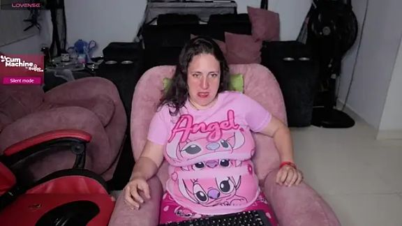 valery_adams1