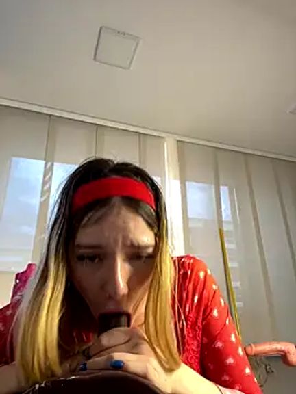 NicoleCut