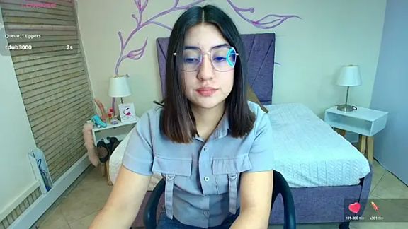 Aly_Cute_