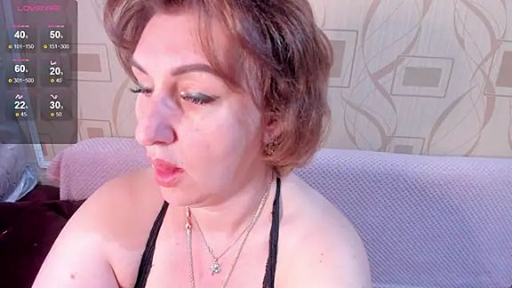 Super_titssss