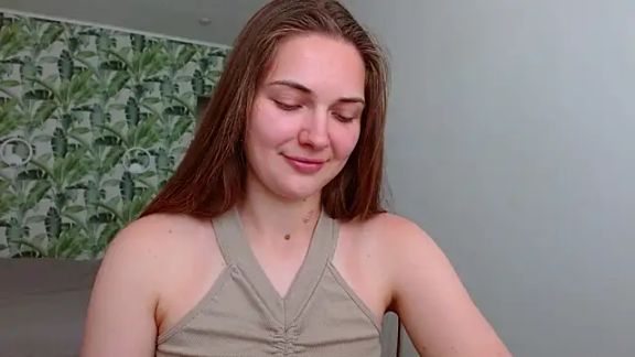 Olivia_shine