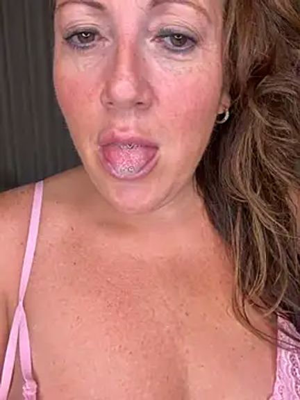 xsexycurvymilf