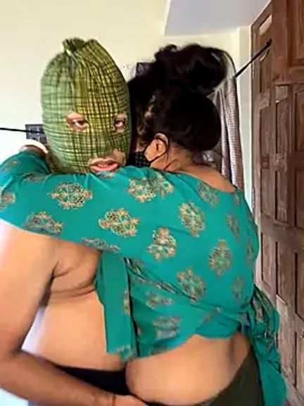 Hotty_Mona