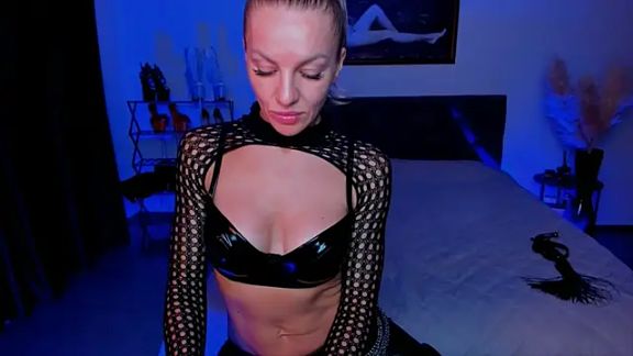 Oliva_Candy
