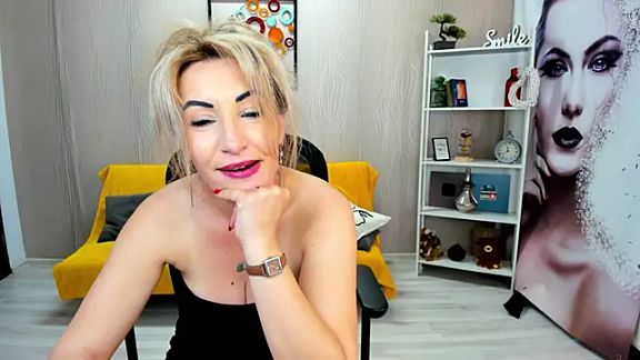 Cassandra_Hotty