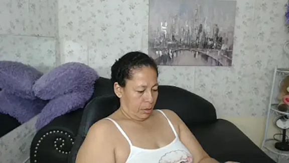 mature_martina