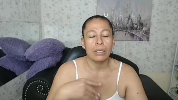 mature_martina