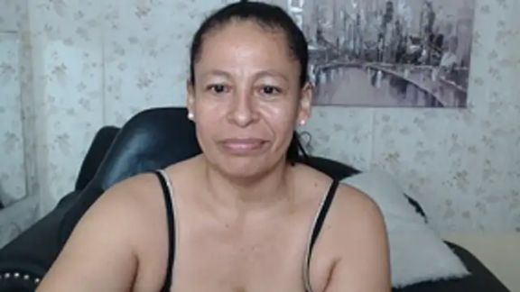 mature_martina
