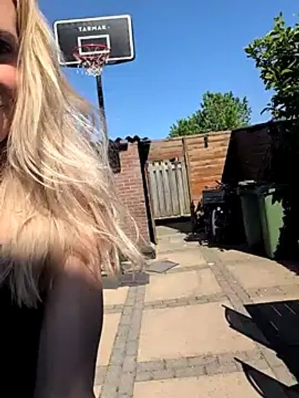 NaomiAndFriends
